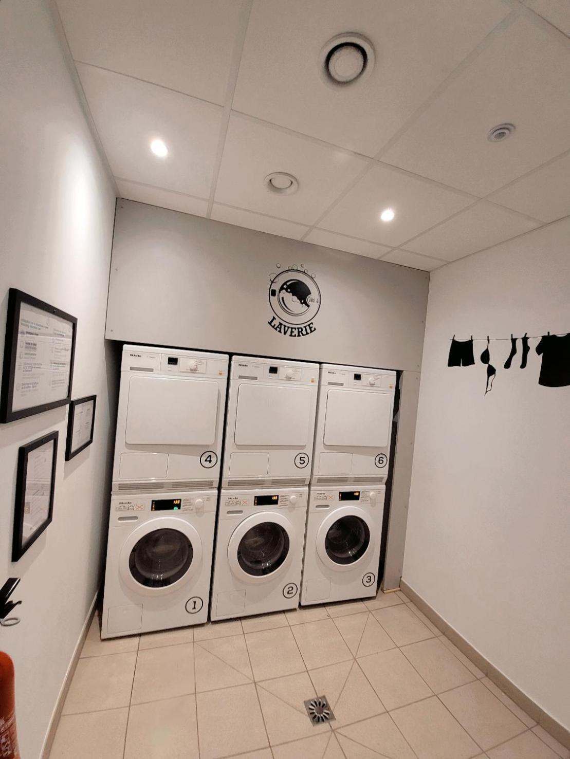Residence Nemea Mondial 98 Montpellier Esterno foto