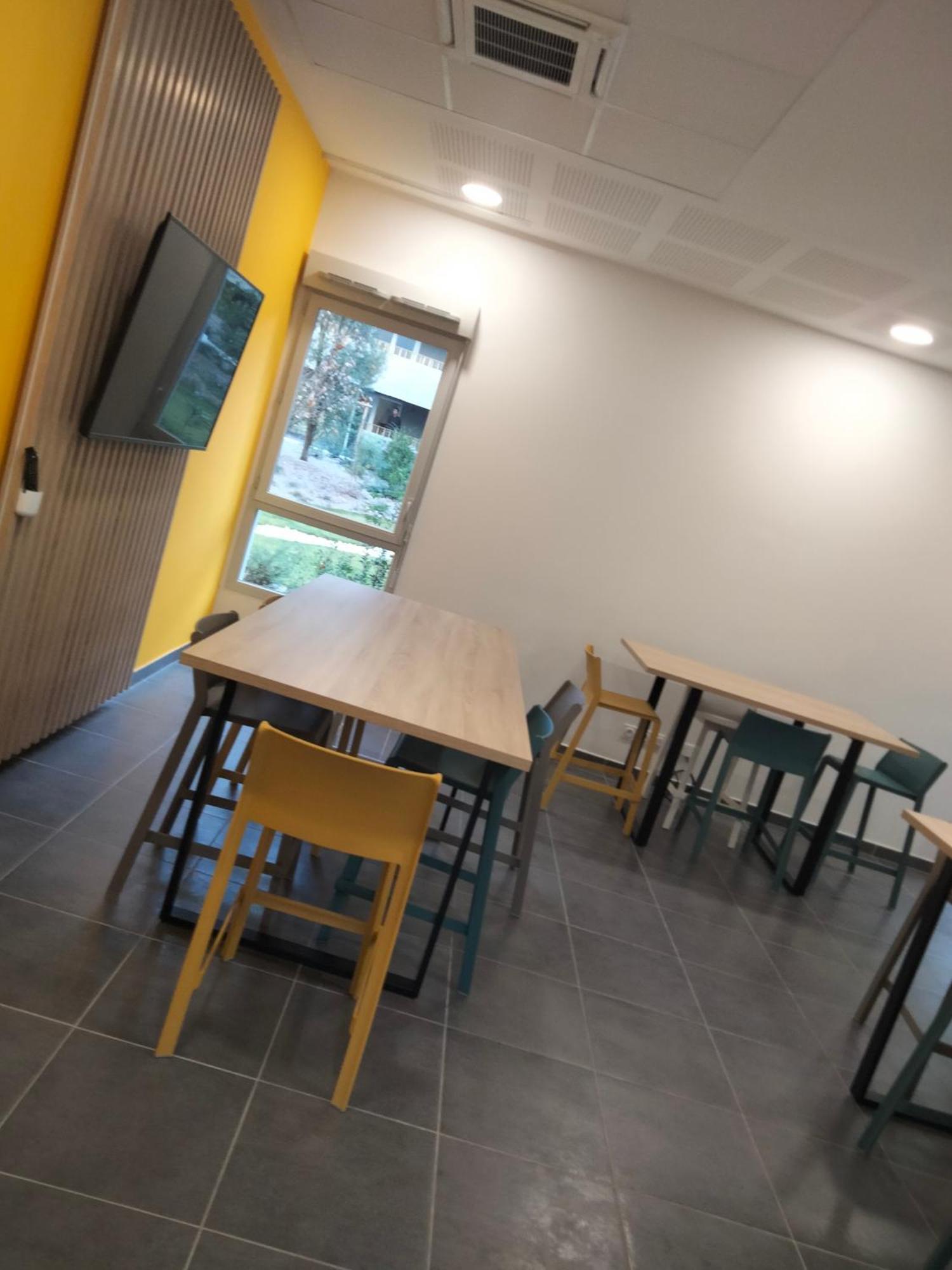 Residence Nemea Mondial 98 Montpellier Esterno foto